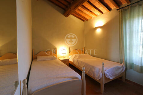 Interno