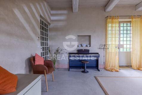 Interno