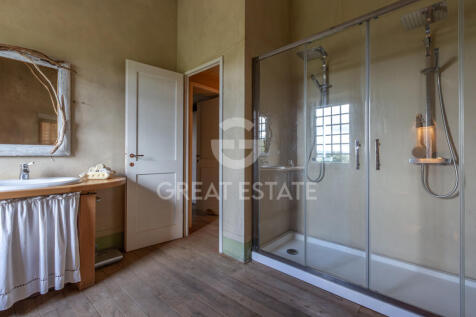 Interno