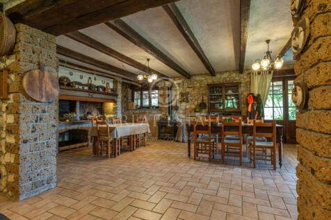 Interno