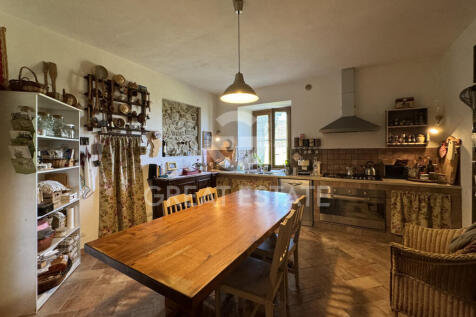 Interno