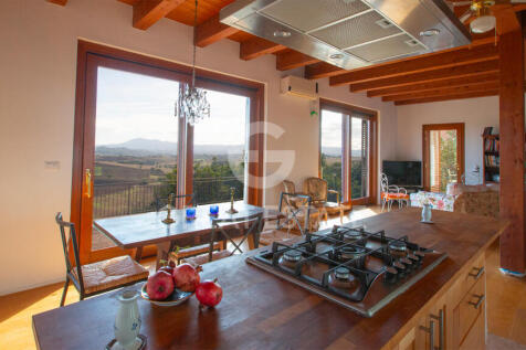 Interno