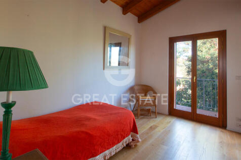 Interno