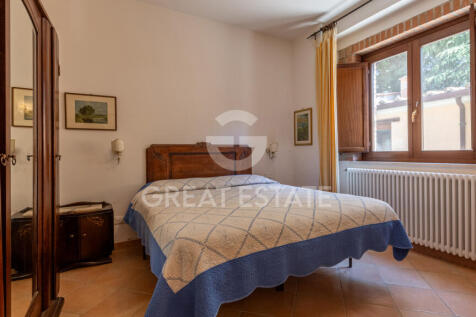 Interno