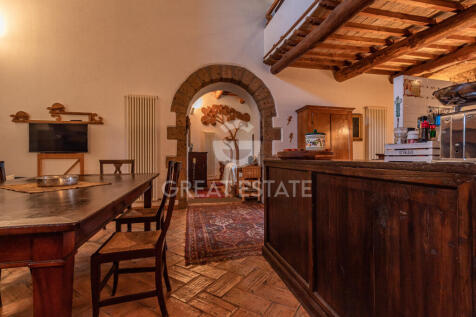 Interno