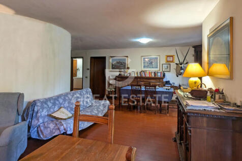 Interno