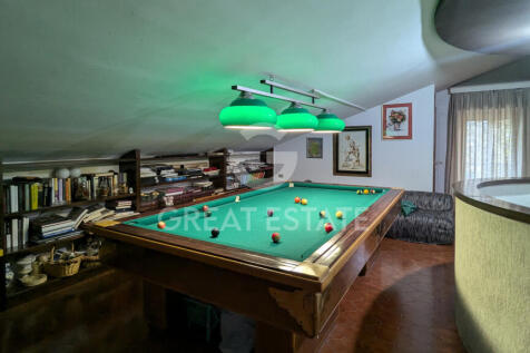 Interno