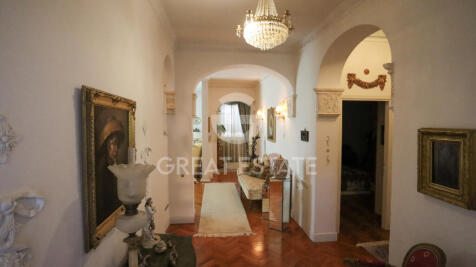 Interno