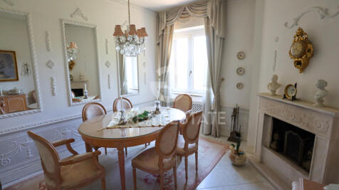 Interno