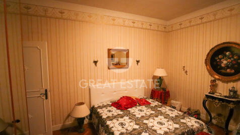 Interno