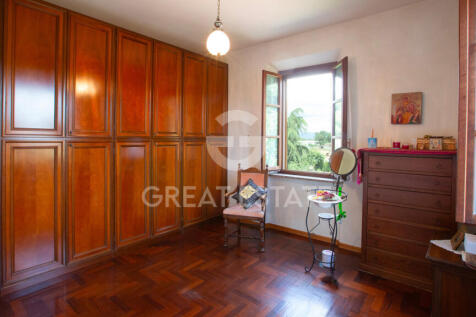 Interno