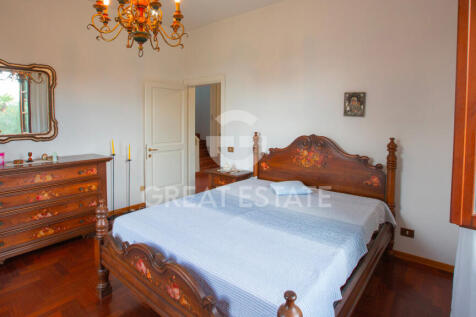 Interno