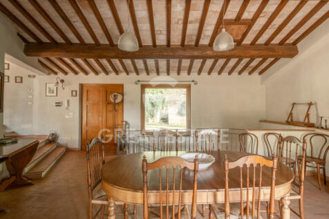 Interno