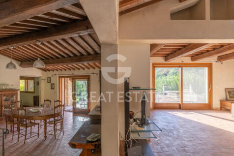Interno