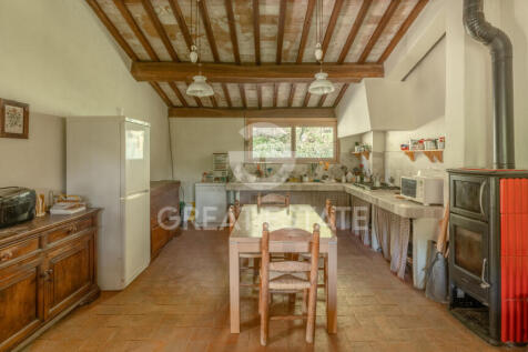 Interno