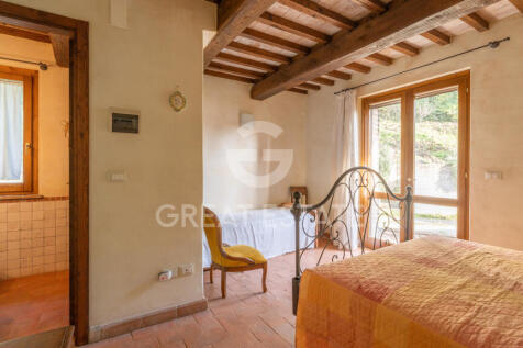 Interno