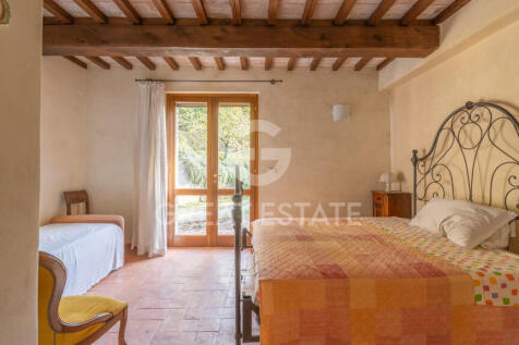 Interno