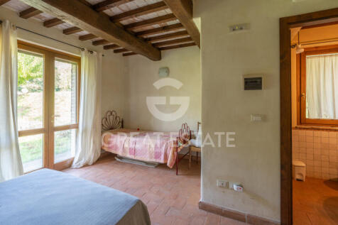 Interno