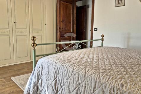 Interno