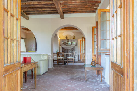 Interno