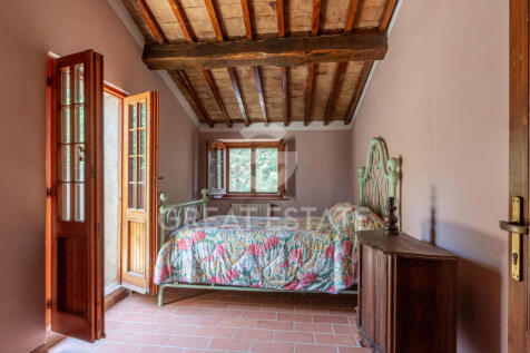 Interno