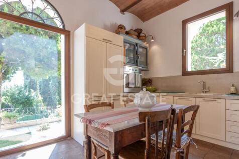 Interno