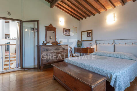 Interno