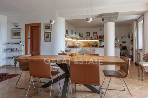 Interno