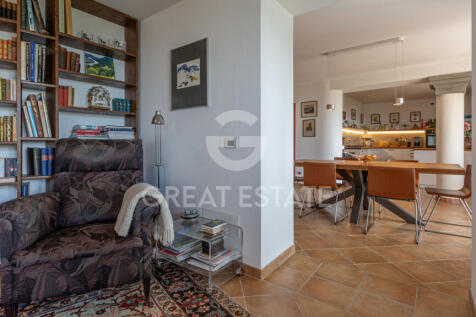 Interno