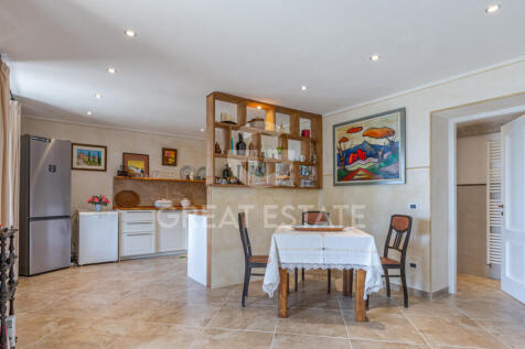 Interno