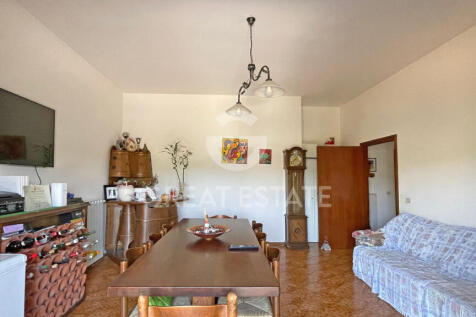 Interno