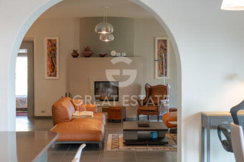 Interno