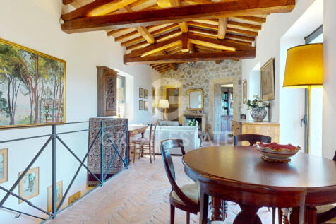 Interno