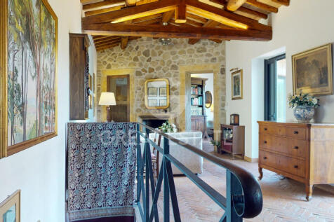 Interno