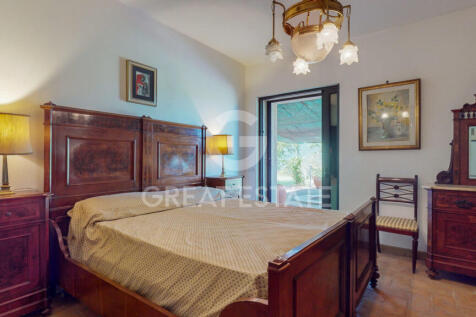 Interno