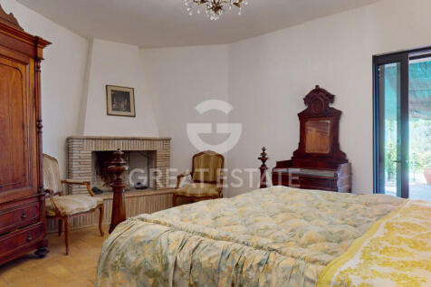 Interno