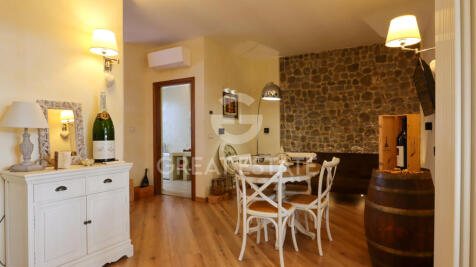 Interno