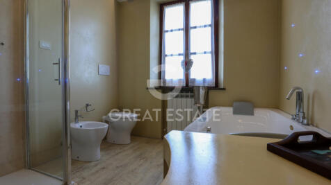 Interno