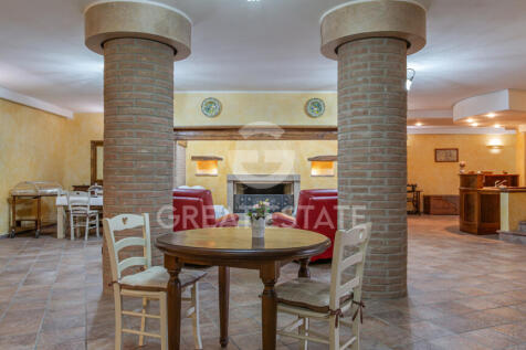 Interno