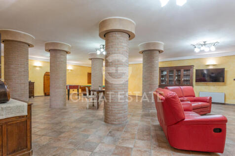 Interno