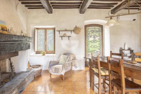 Interno