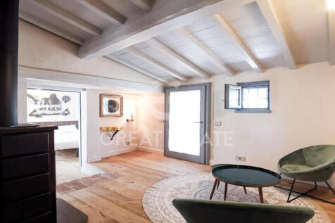 Interno