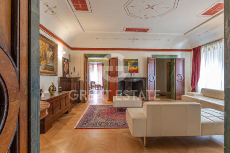 Interno