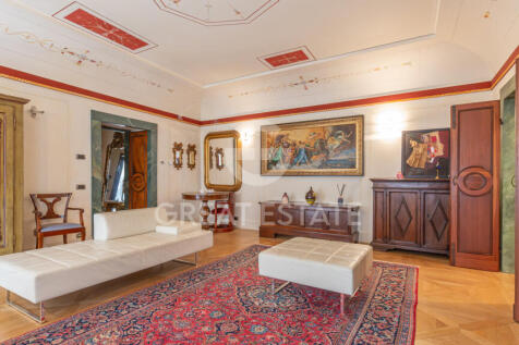 Interno