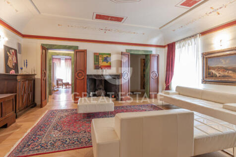 Interno