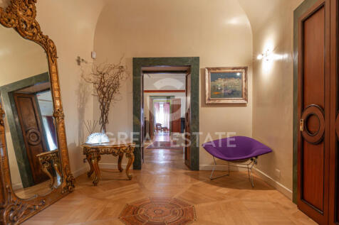 Interno