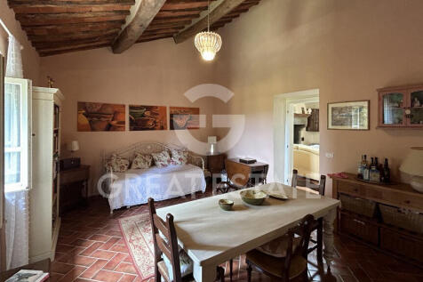 Interno