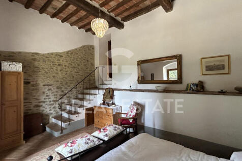 Interno