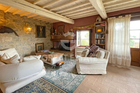 Interno
