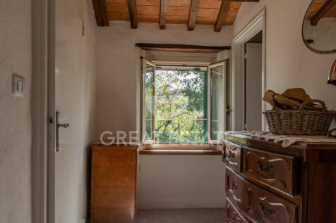 Interno